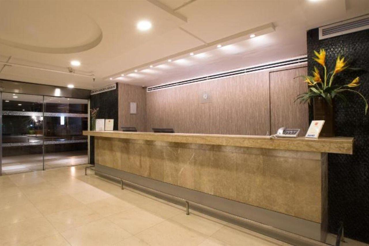 Seasons Siam Hotel Banguecoque Exterior foto