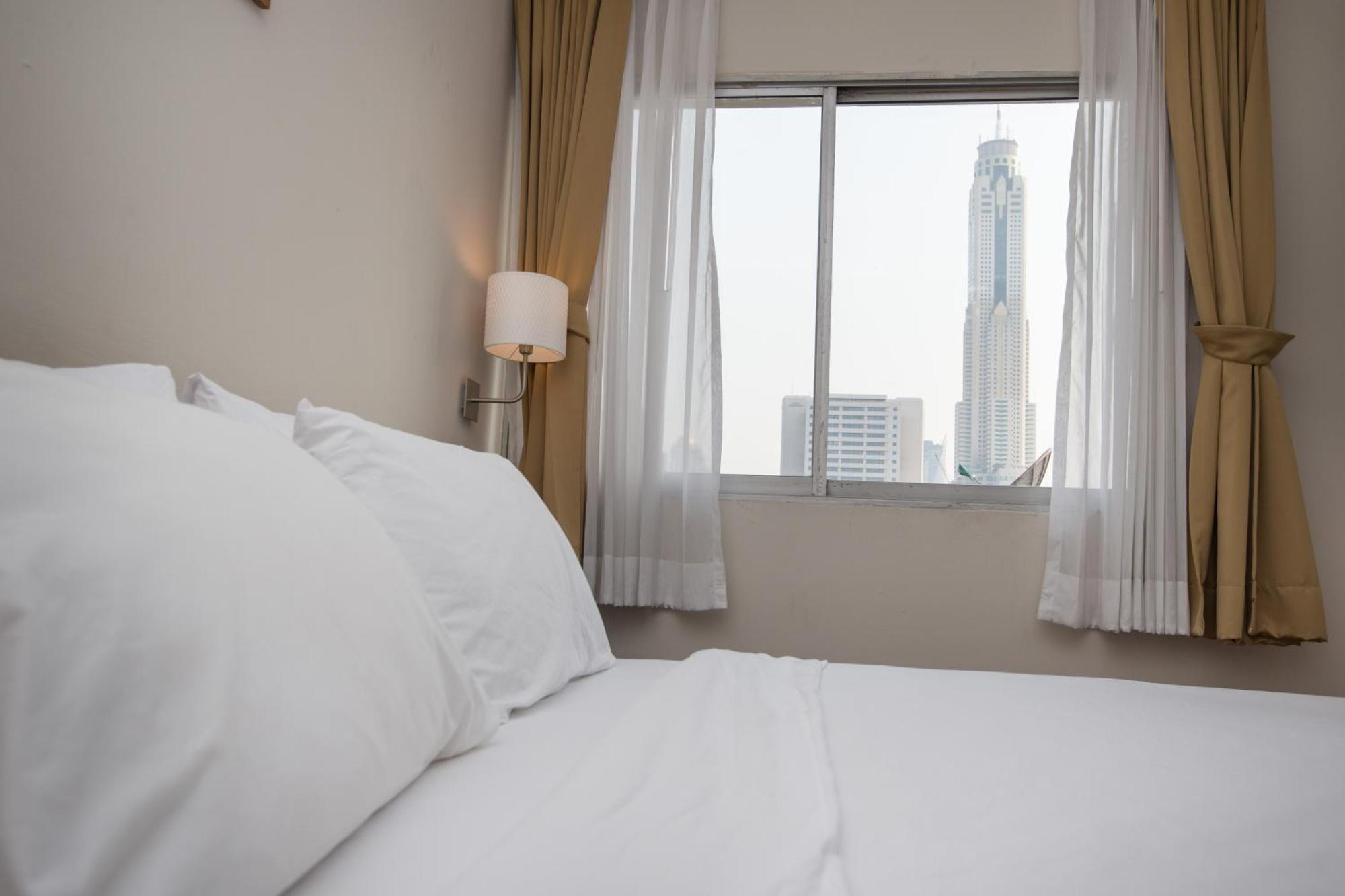 Seasons Siam Hotel Banguecoque Quarto foto