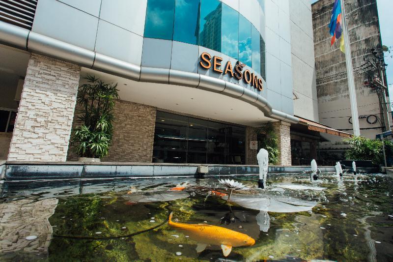 Seasons Siam Hotel Banguecoque Exterior foto