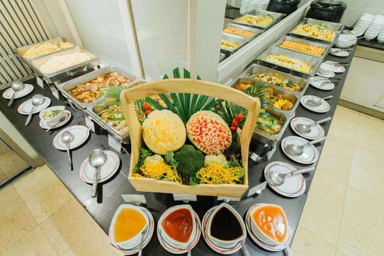 Seasons Siam Hotel Banguecoque Exterior foto